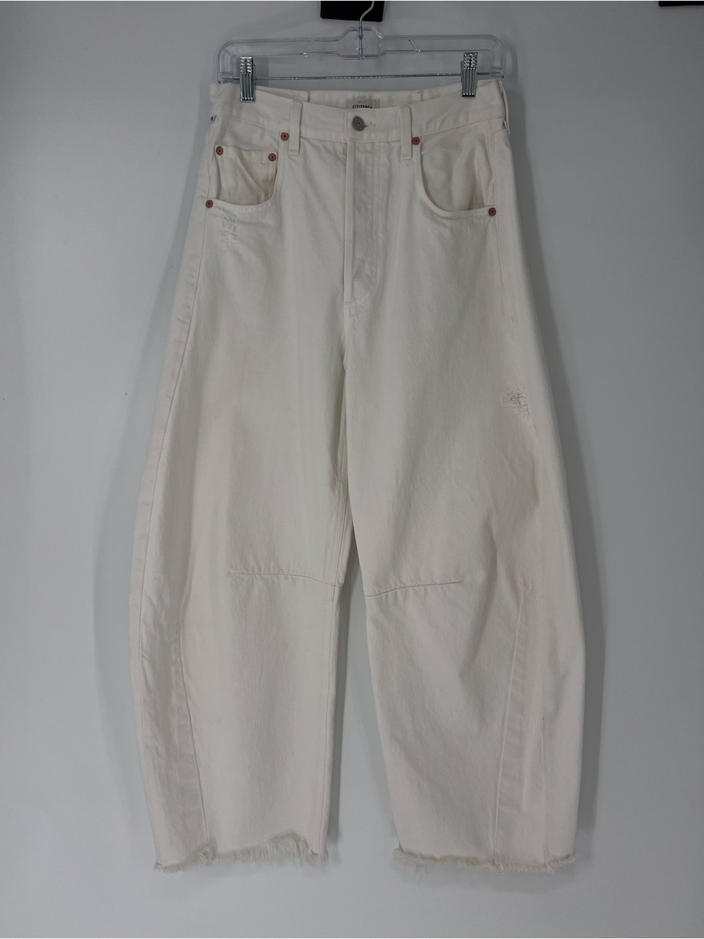 Citizens of Humanity White Cream Bohemian Horseshoe Barrel Denim Jeans 26